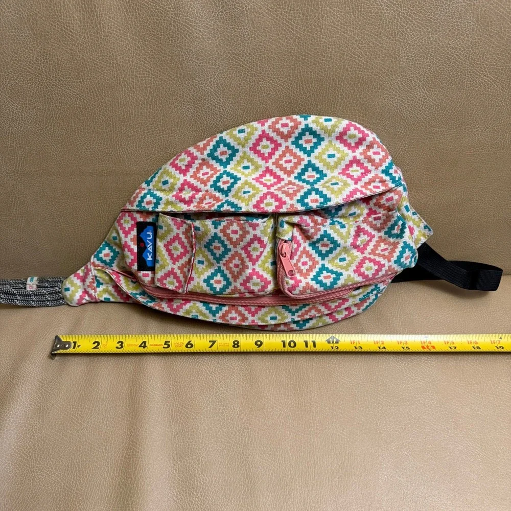KAVU Rope Bag Sling Backpack Pink Yellow Teal Geometric Diamond Crossbody Bag